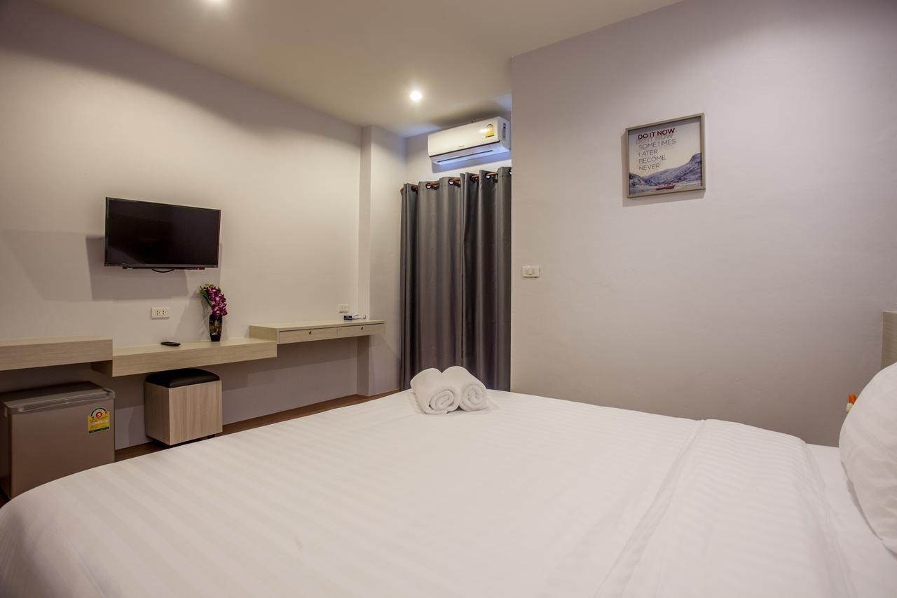 Lin House Hotel Thalang Luaran gambar
